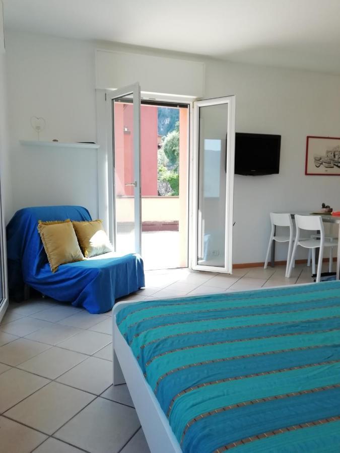 ריבה דל גארדה Lake & Castle View Apartment מראה חיצוני תמונה