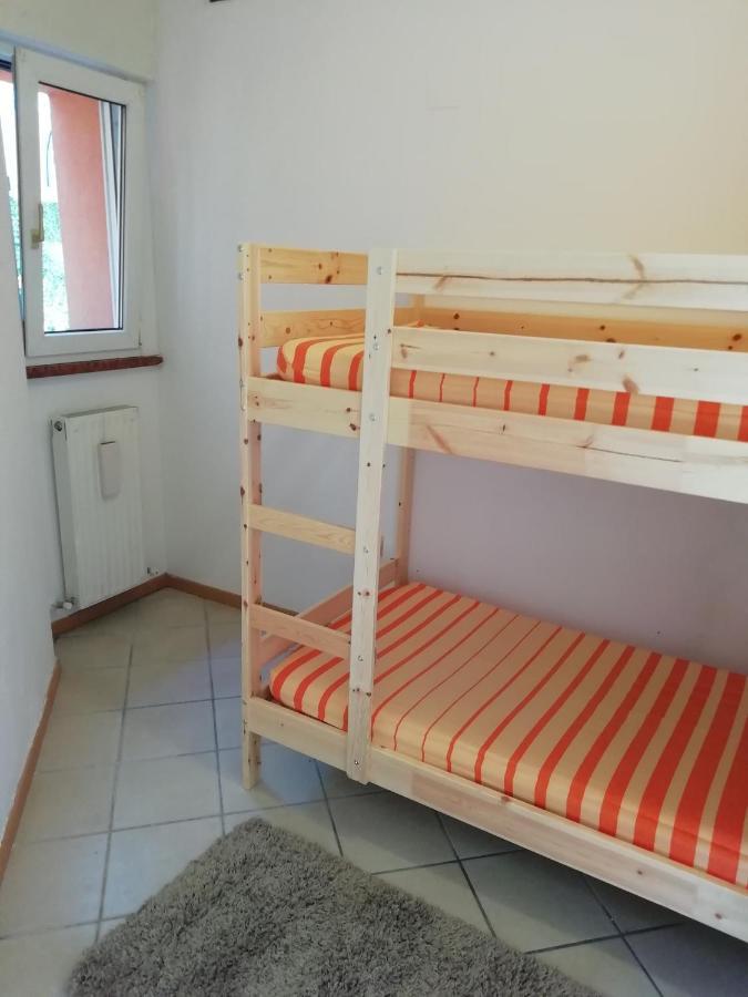 ריבה דל גארדה Lake & Castle View Apartment מראה חיצוני תמונה